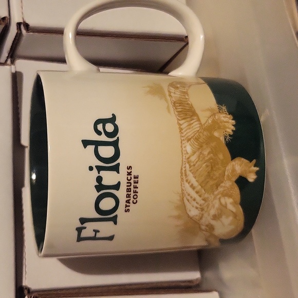 Starbucks Coffee City Mug Collection- Florida, 16 Oz Cup - Picture 1 of 3